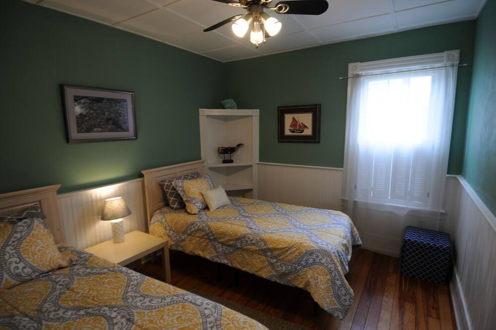 Photo of Bedroom in Mystic
