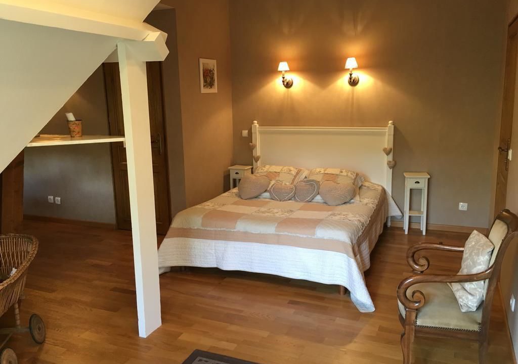 Photo of Bedroom in Hardencourt-Cocherel