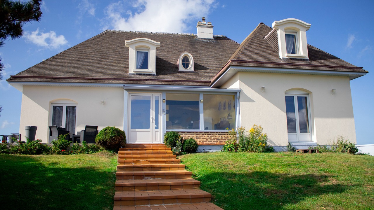 Photo of Outdoor in Saint-Come-de-Fresne