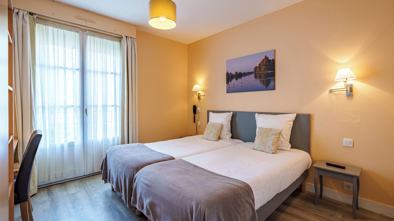 Photo of Bedroom in Azay-le-Rideau