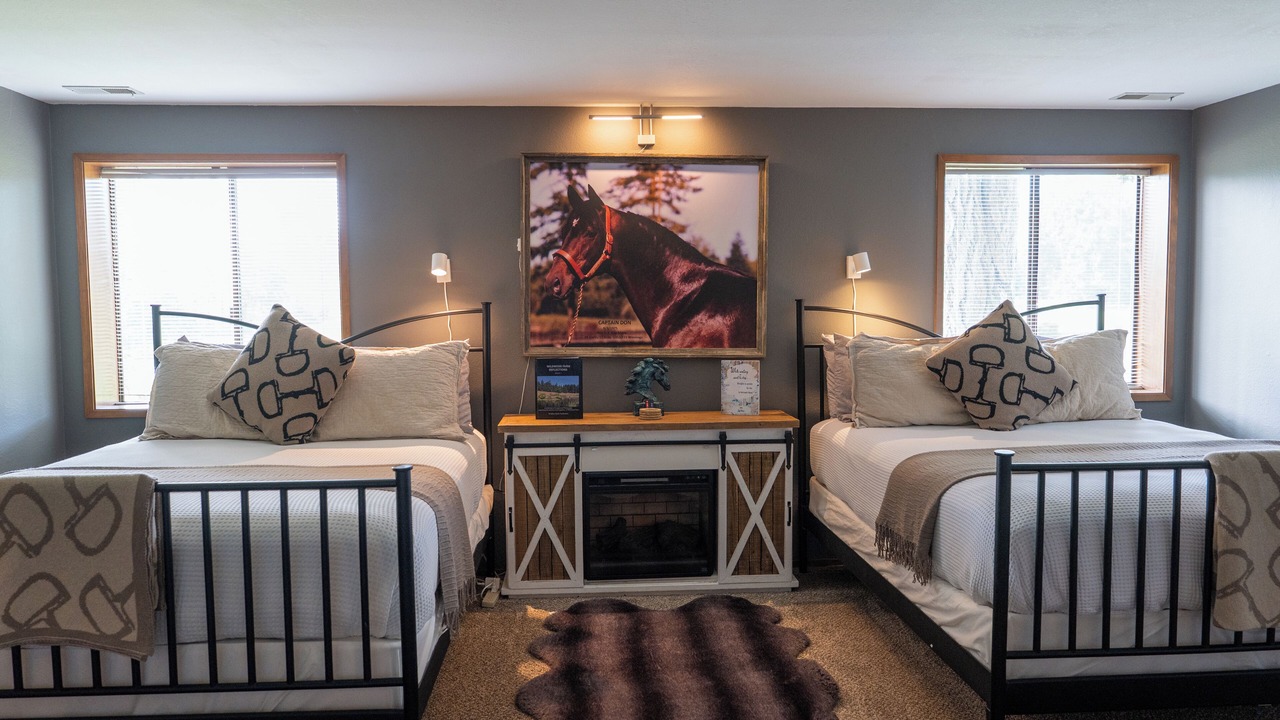 Photo of Bedroom in Oak Harbor