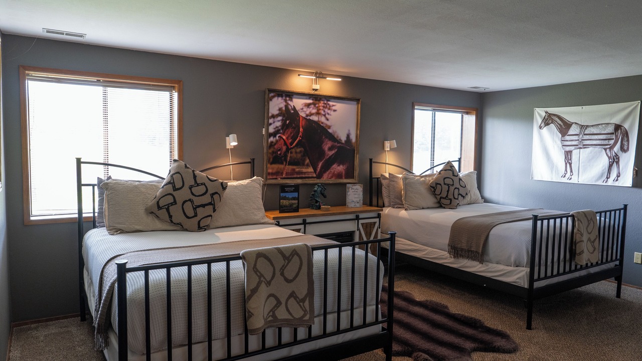 Photo of Bedroom in Oak Harbor