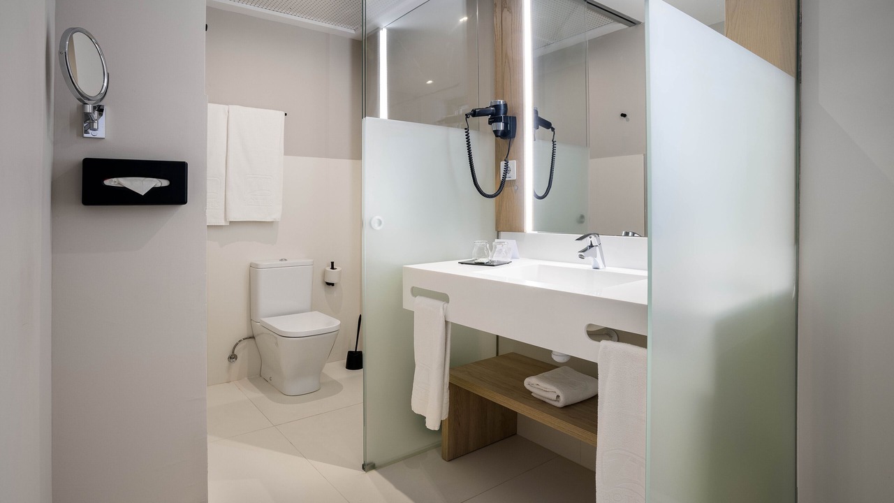 Photo of Bathroom in El Parc i la Llacuna del Poblenou