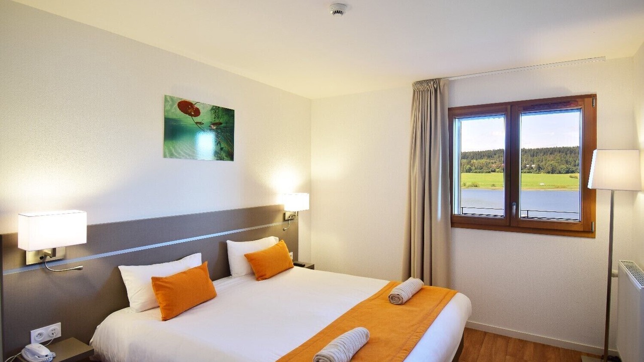 Photo of Bedroom in Malbuisson