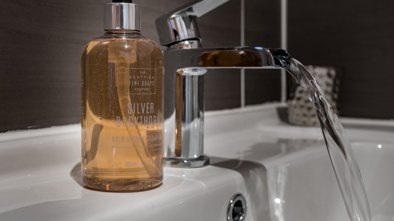 Photo of Bathroom in Biggar