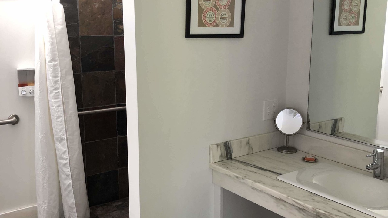 Photo of Bathroom in Shoreham