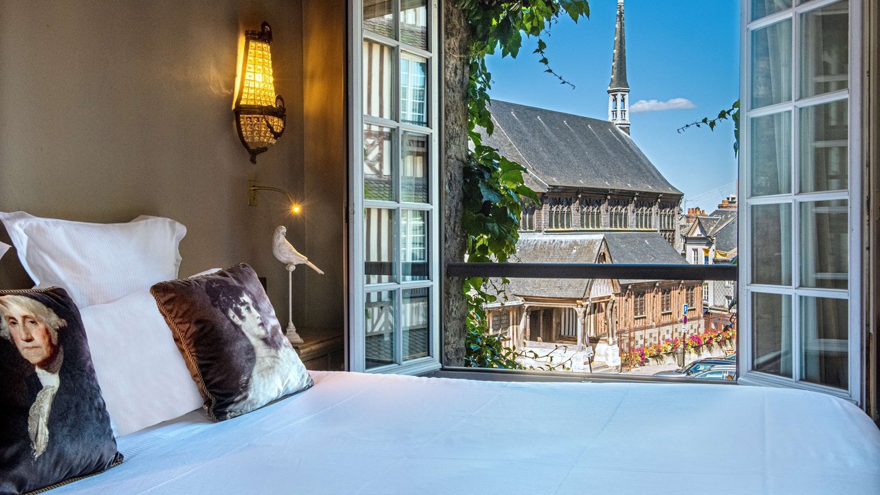 Photo of Bedroom in Honfleur