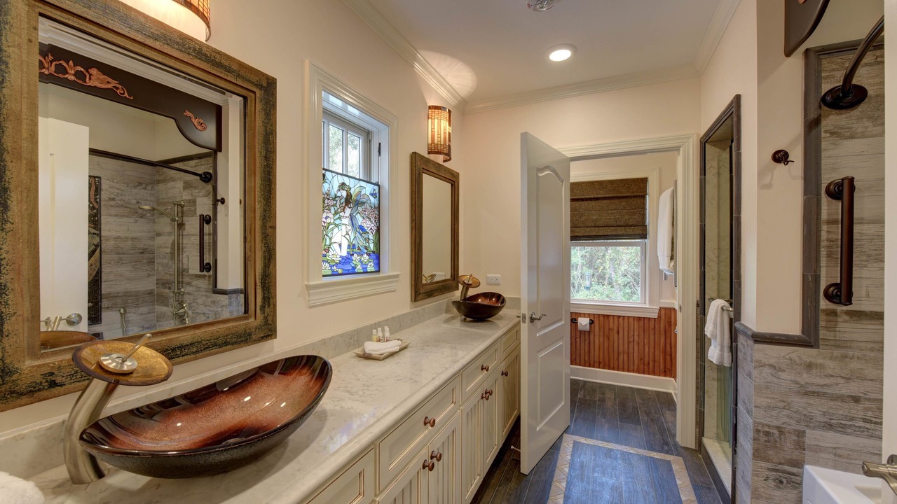 Photo of Bathroom in Saint Simons Island