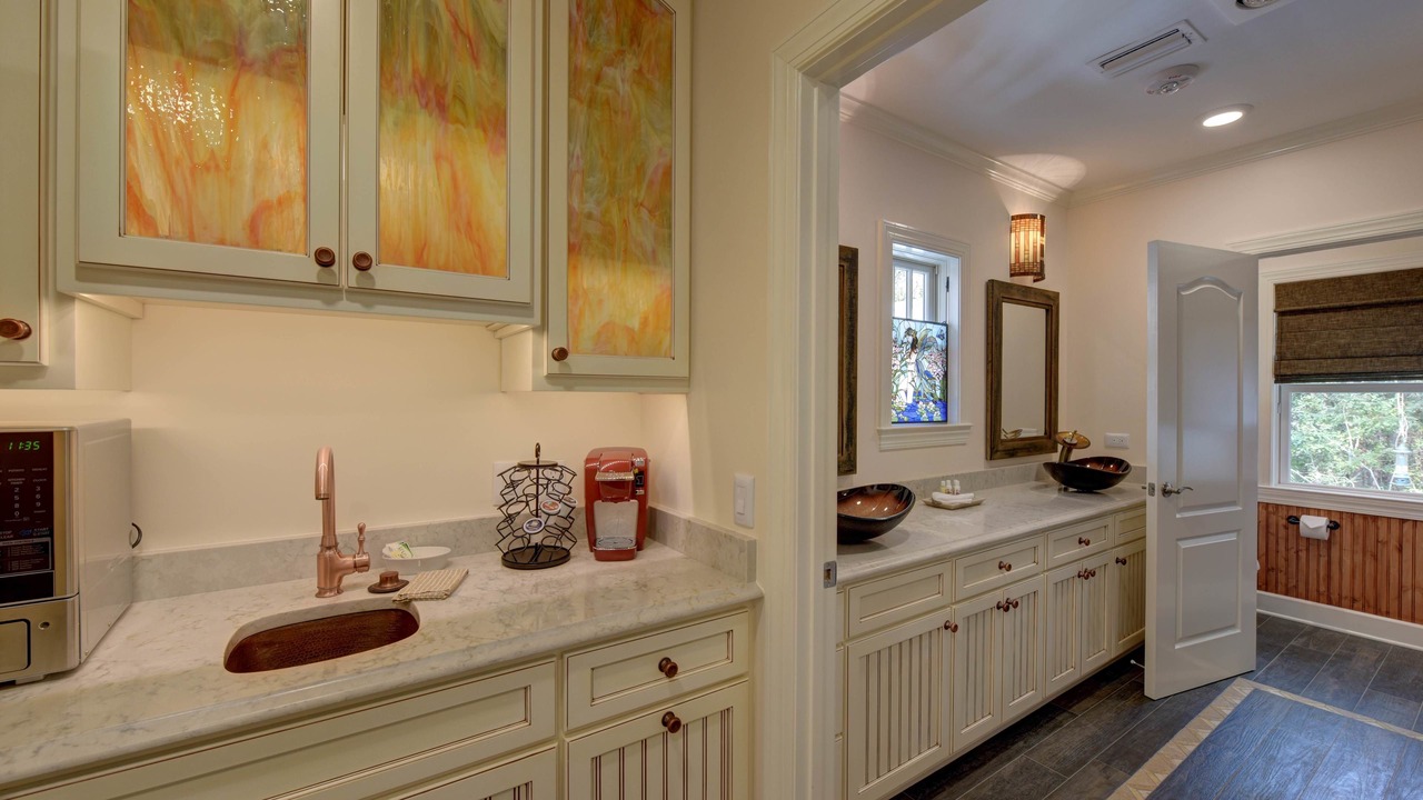 Photo of Bathroom in Saint Simons Island