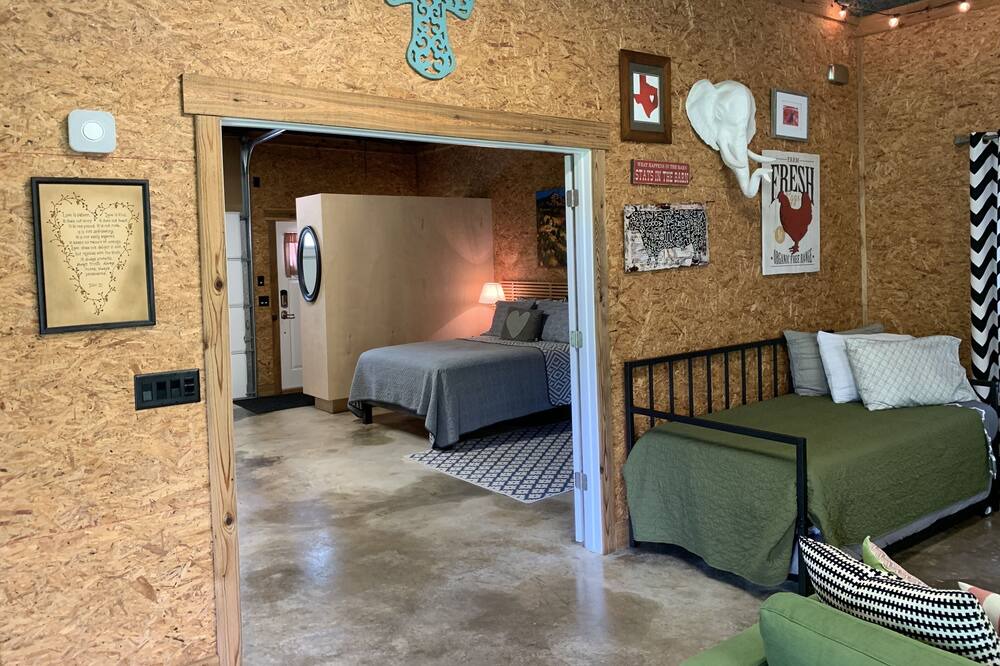 Photo of Bedroom in West Oak Hill
