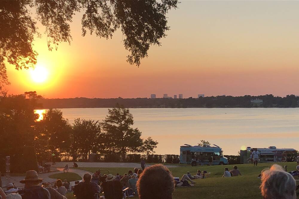 Photo of Outdoor in Lakewood Hills