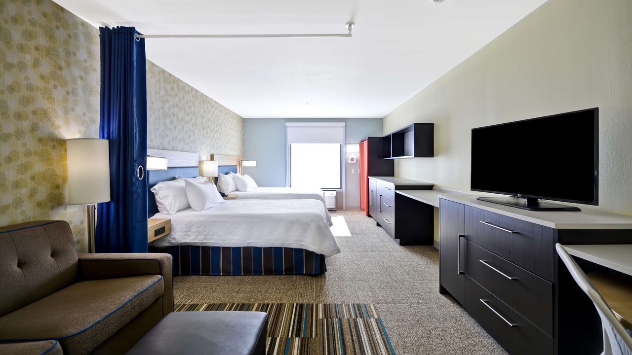 Photo of Livingroom in Oswego