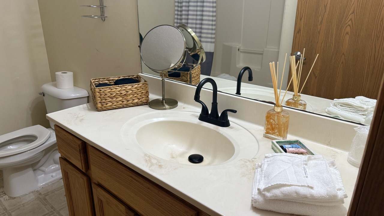 Photo of Bathroom in Mayfield