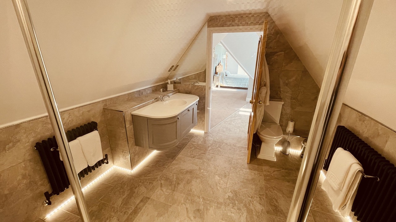 Photo of Bathroom in Lapworth