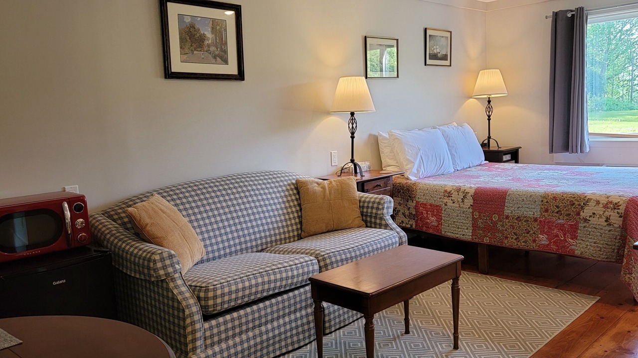 Photo of Bedroom in Walpole