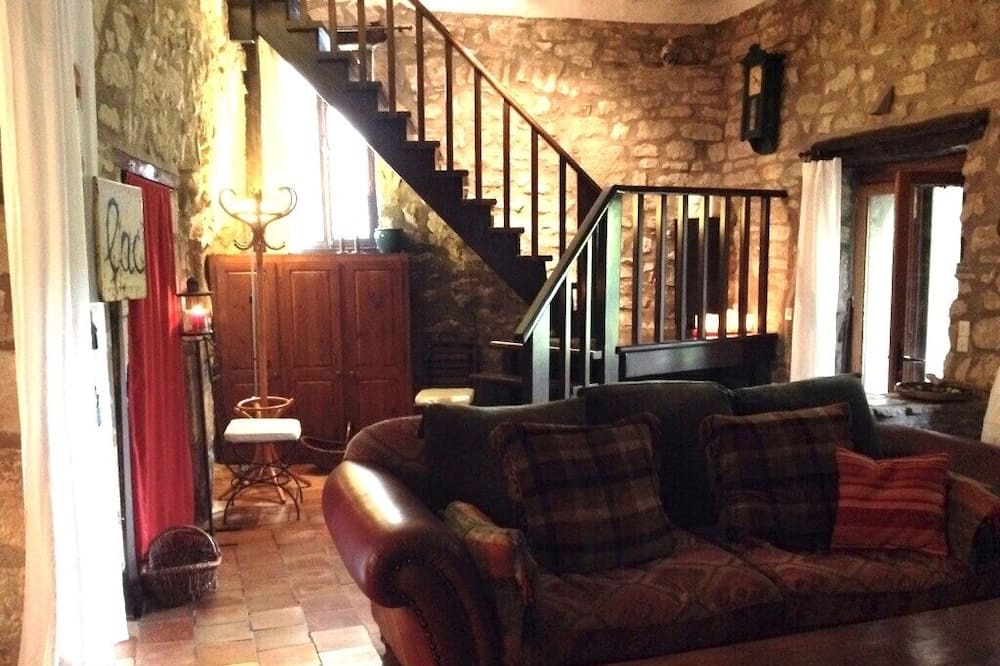 Photo of Others in Lauroux