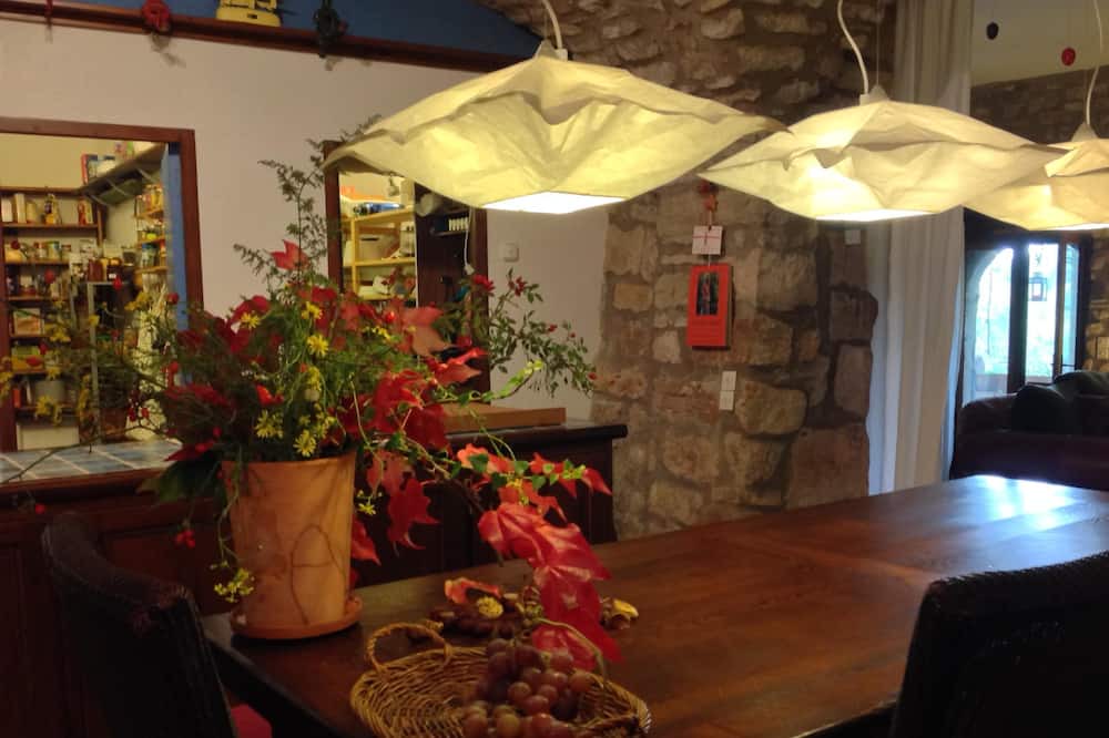 Photo of Others in Lauroux