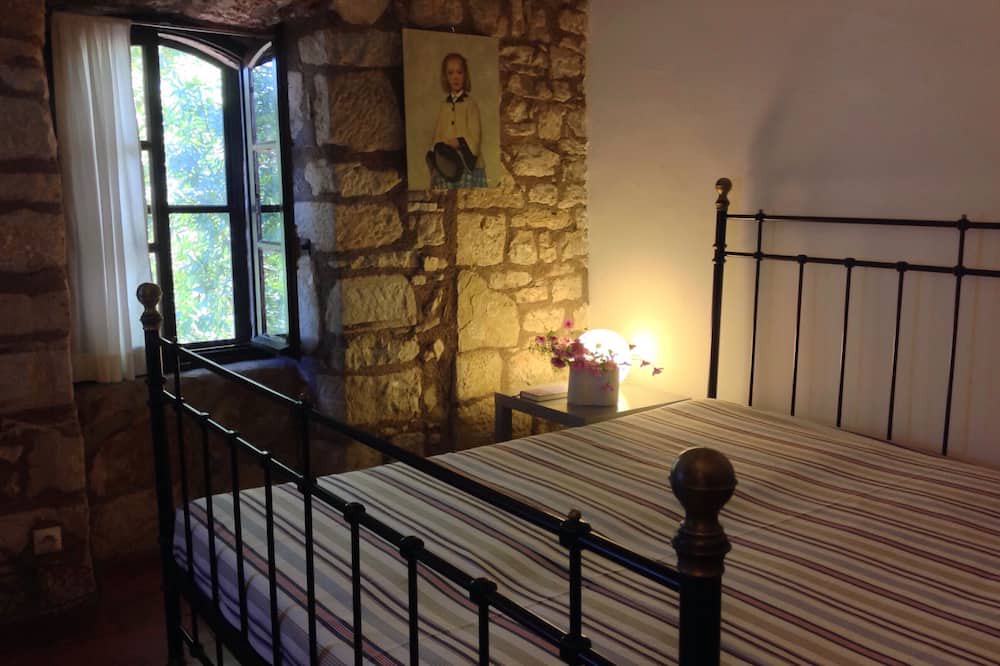 Photo of Bedroom in Lauroux