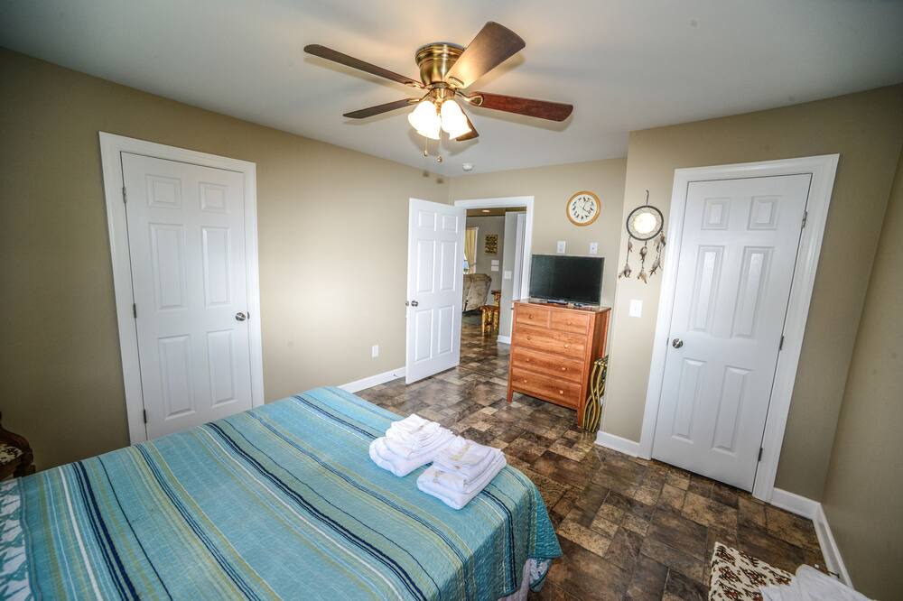 Photo of Bedroom in Lake Lure