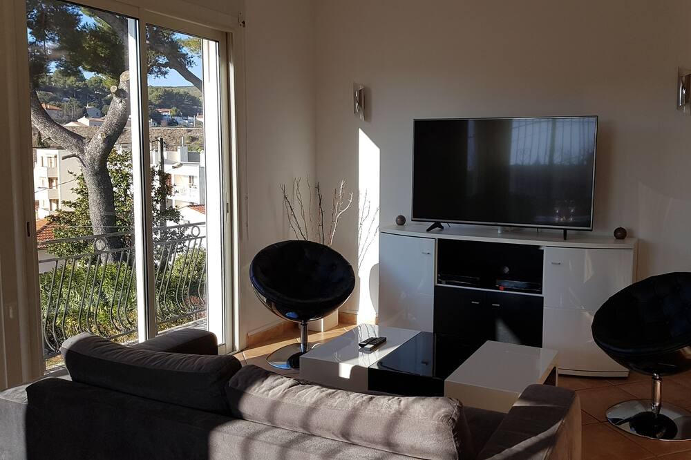 Photo of Livingroom in Septemes-les-Vallons