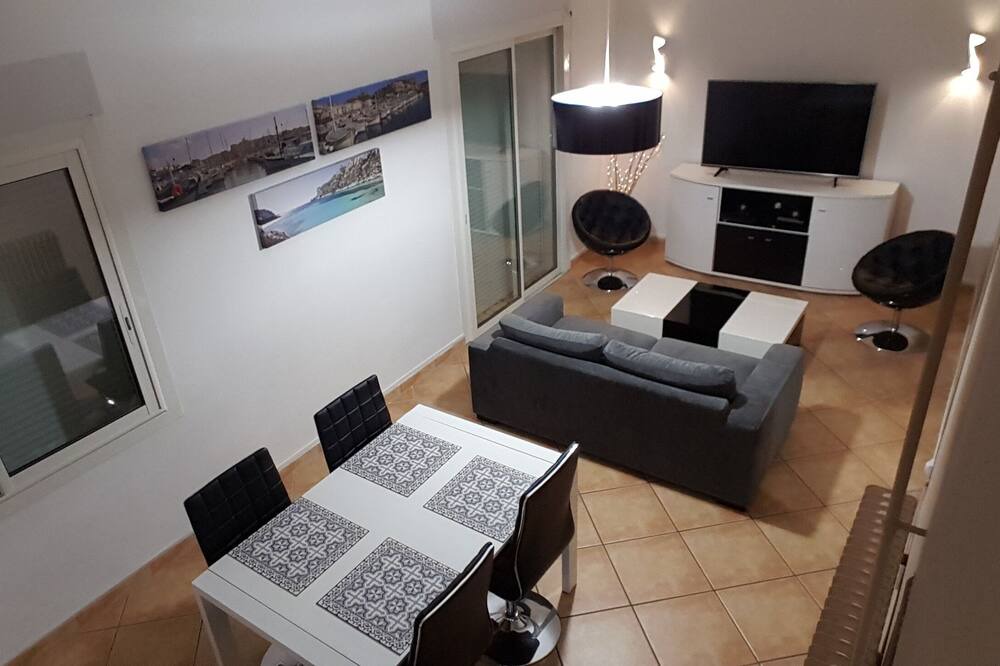 Photo of Livingroom in Septemes-les-Vallons