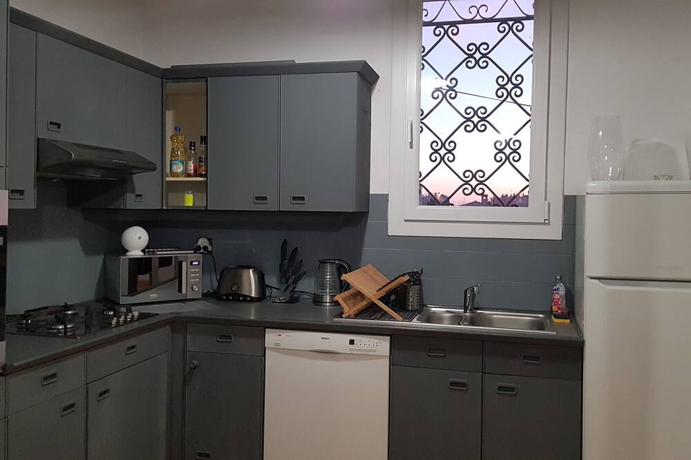 Photo of Kitchen in Septemes-les-Vallons