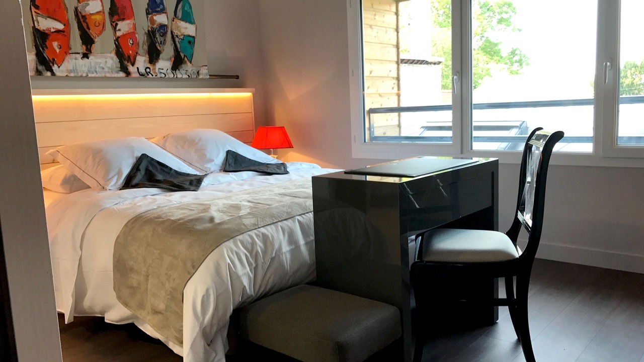 Photo of Bedroom in Chateauneuf-en-Thymerais