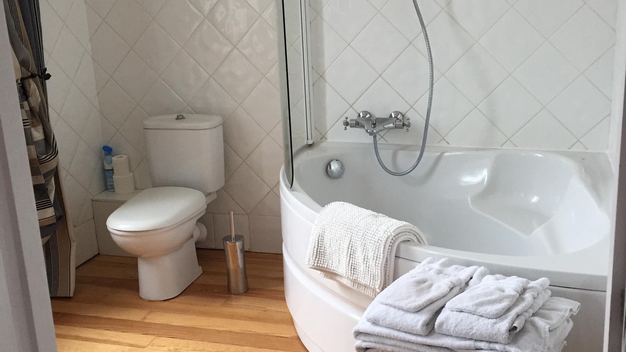 Photo of Bathroom in Vic-en-Bigorre