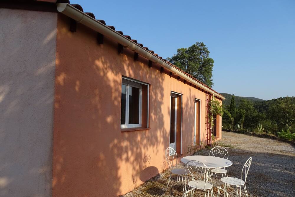 Photo of Patio Balcony in Montauriol