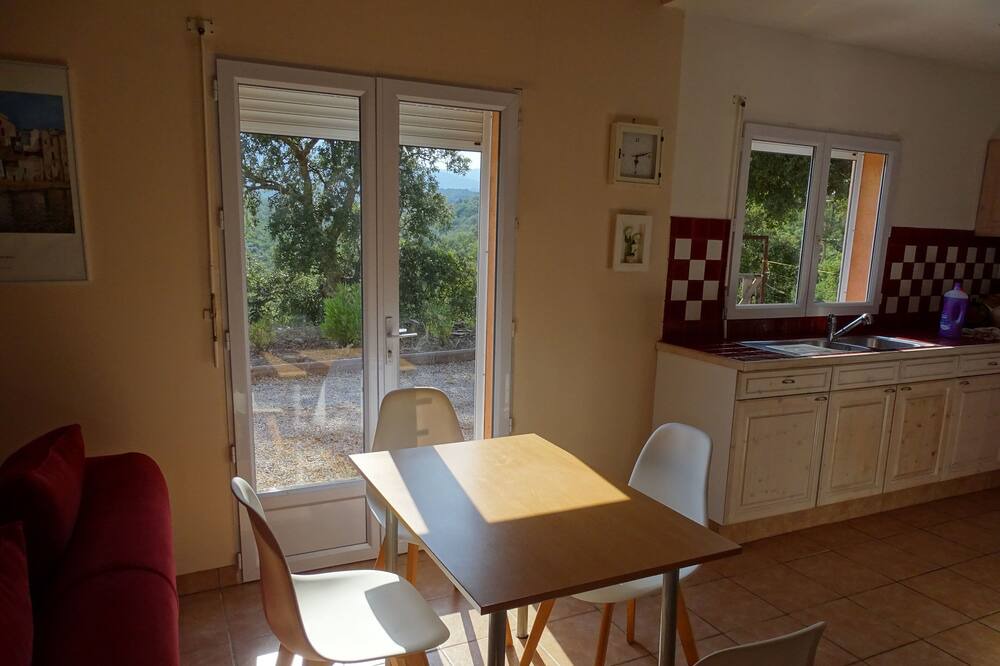 Photo of Kitchen in Montauriol
