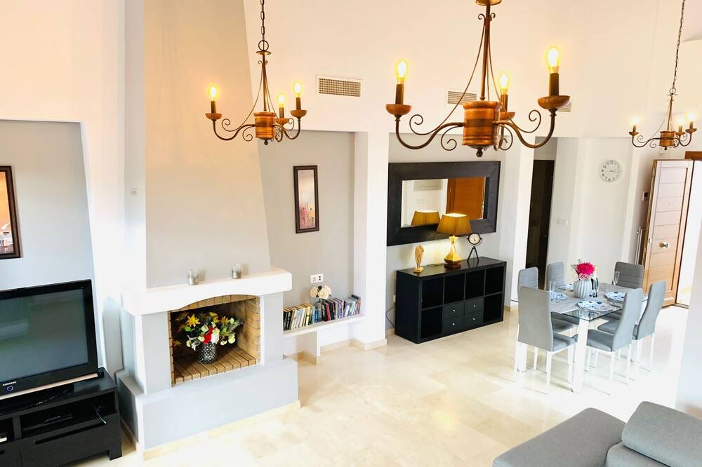Photo of Livingroom in Caserio Los Tarquinos