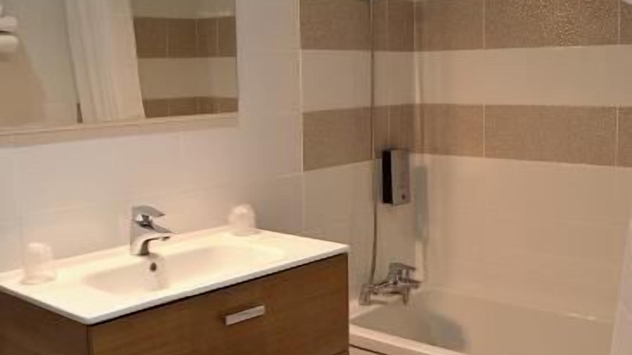 Photo of Bathroom in Tennie