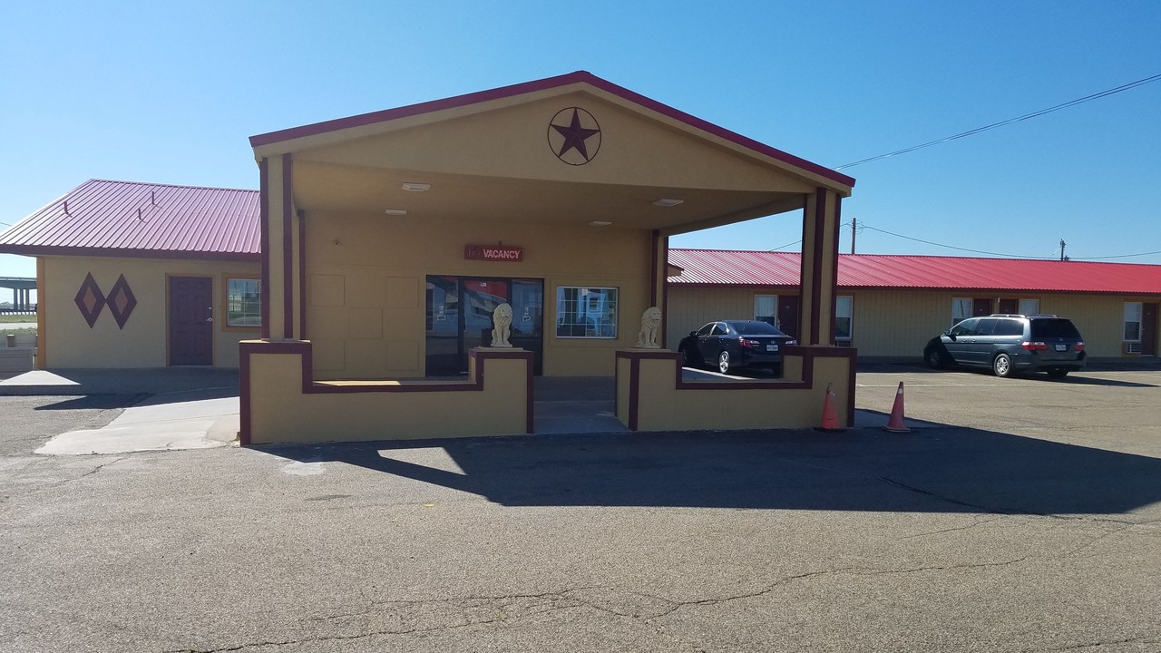 Photo of Buildings in Panhandle