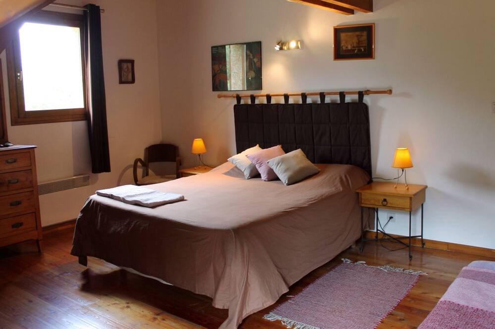 Photo of Bedroom in Vallouise