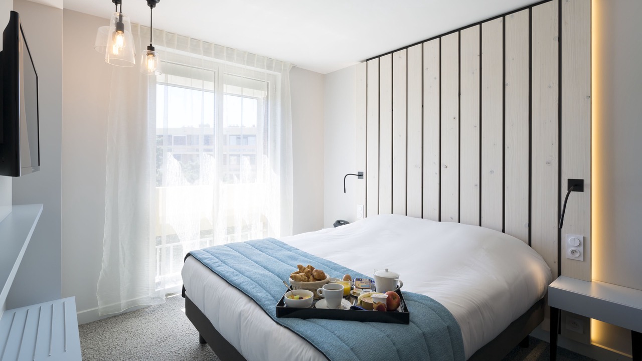 Photo of Bedroom in Balaruc-les-Bains