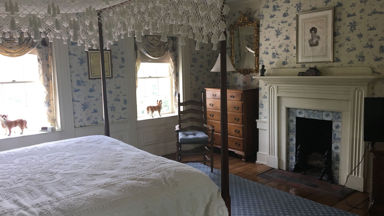 Photo of Bedroom in Hanoverton