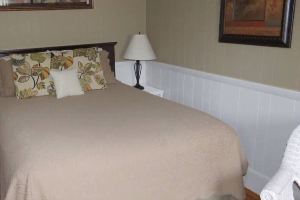 Photo of Bedroom in Southwest Harbor