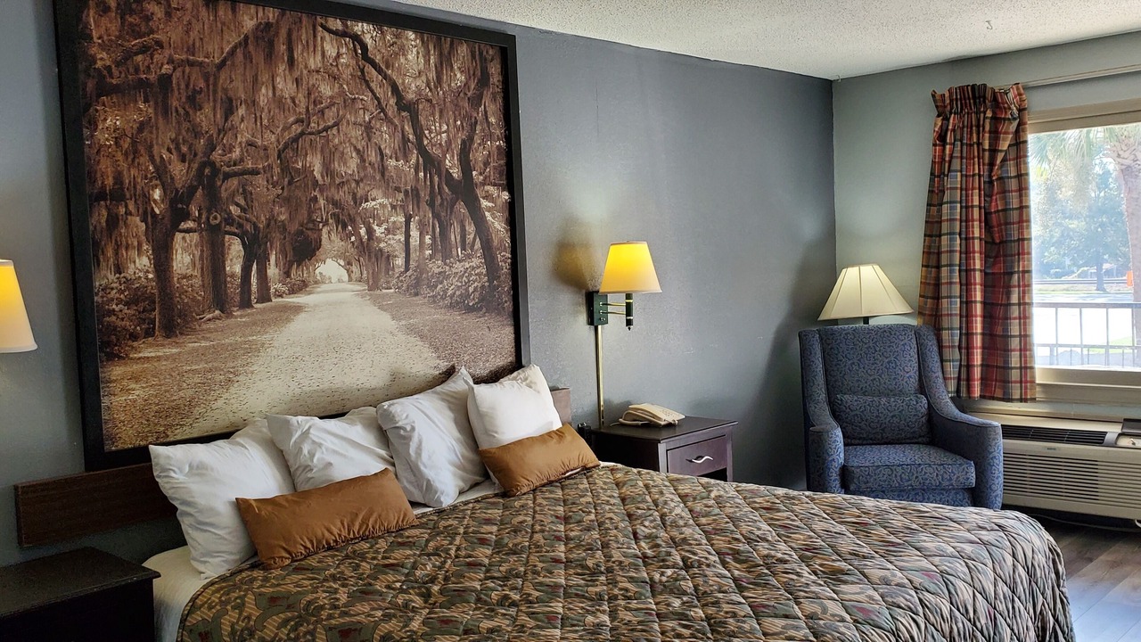 Photo of Bedroom in Estill