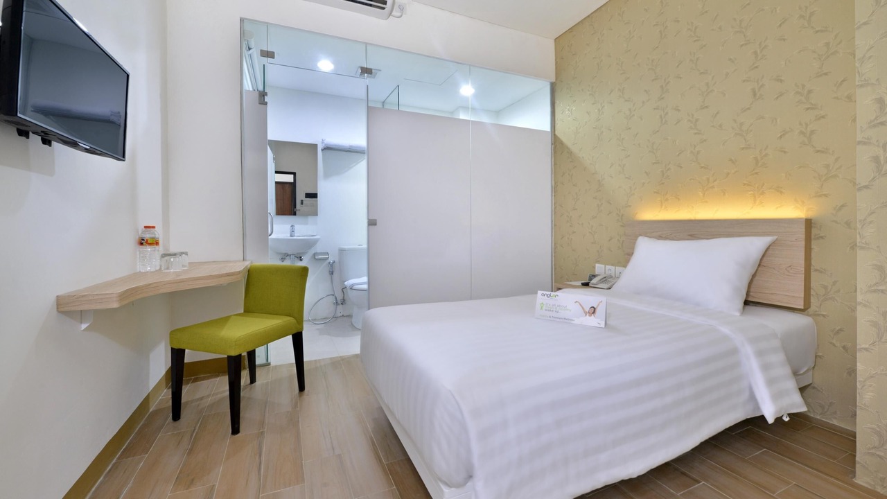 Photo of Bedroom in Melawai