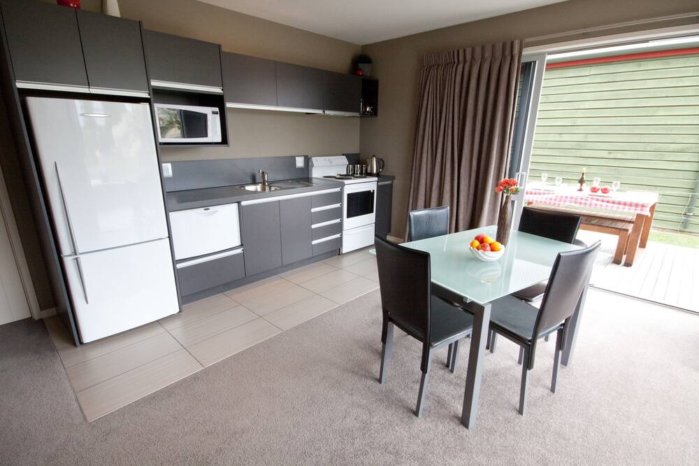 Photo of Kitchen in Cooks Beach