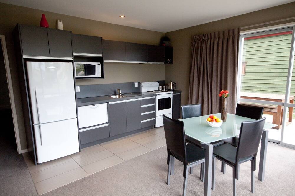 Photo of Kitchen in Cooks Beach