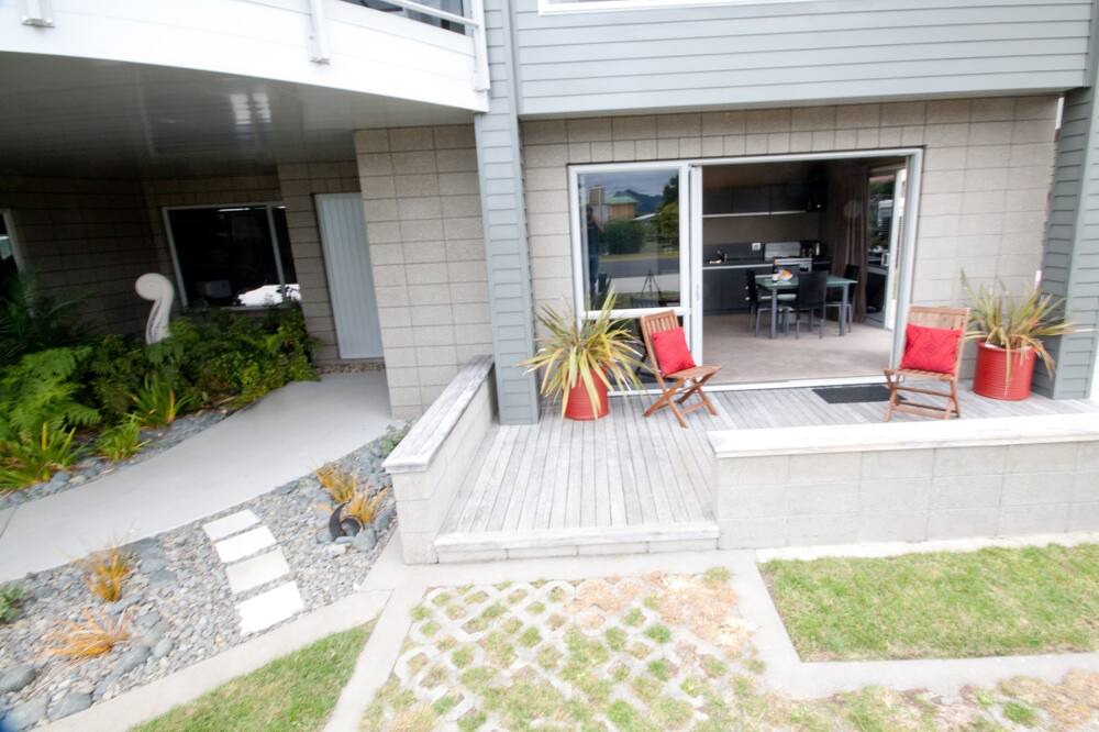 Photo of Patio Balcony in Cooks Beach