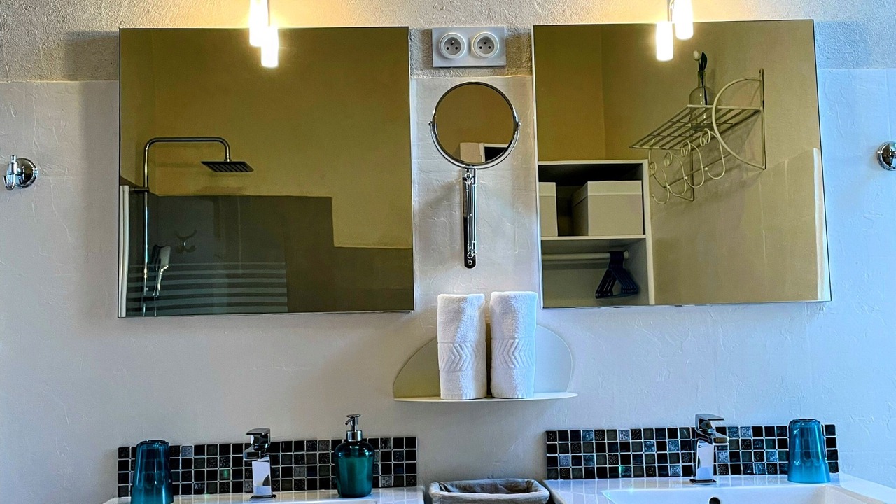 Photo of Bathroom in Vallon-Pont-d'Arc