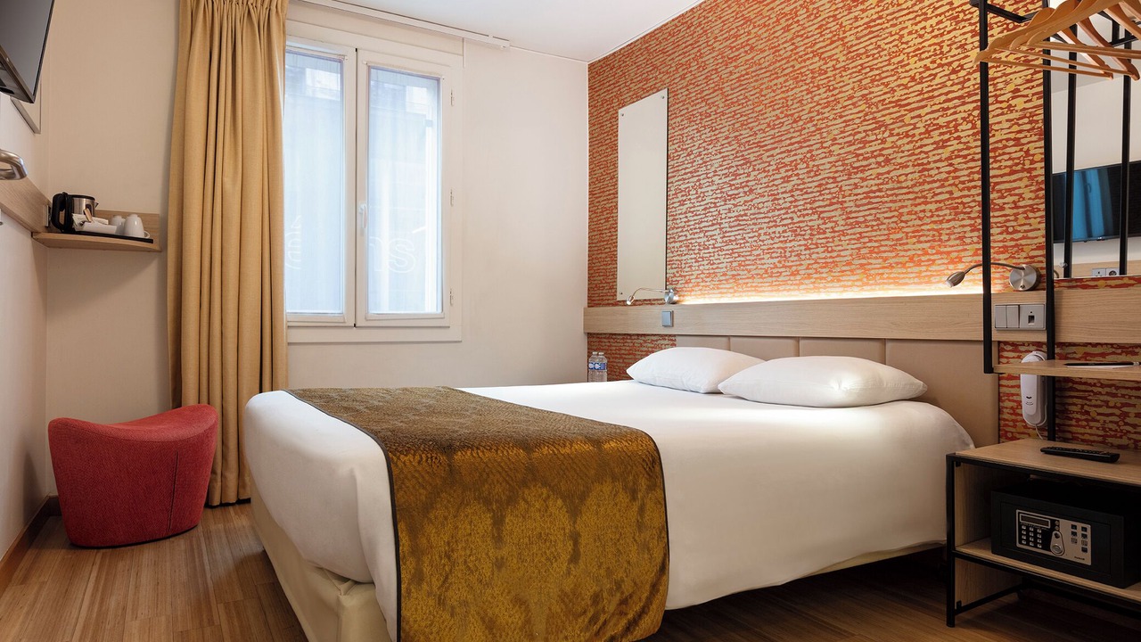 Photo of Bedroom in Quartier de la Folie-Mericourt