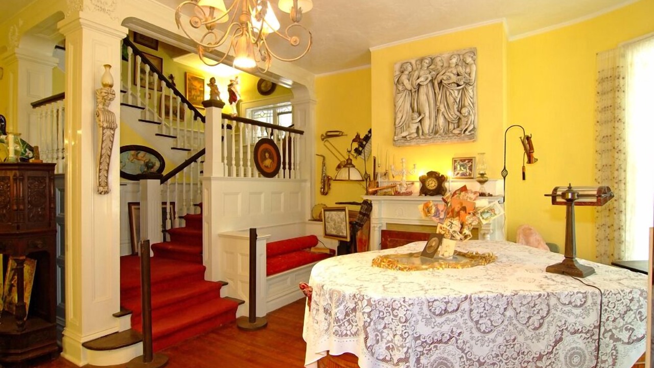 Photo of Others in Monticello