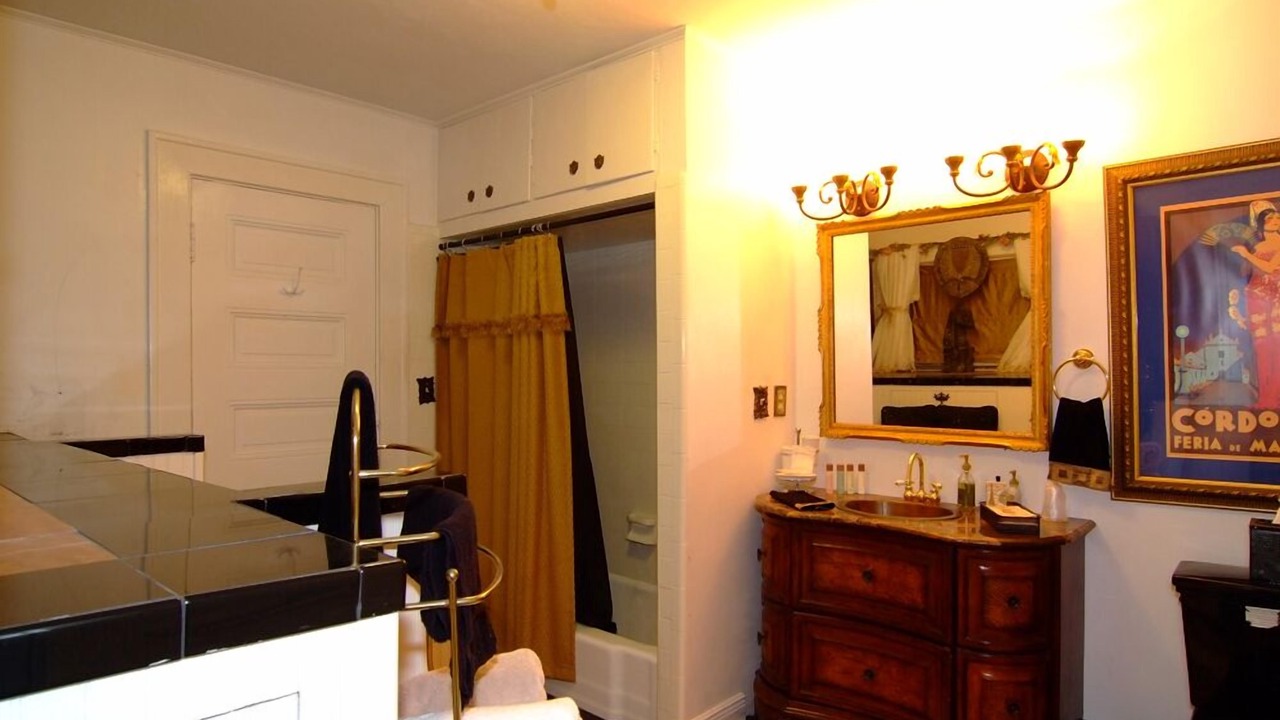 Photo of Bathroom in Monticello