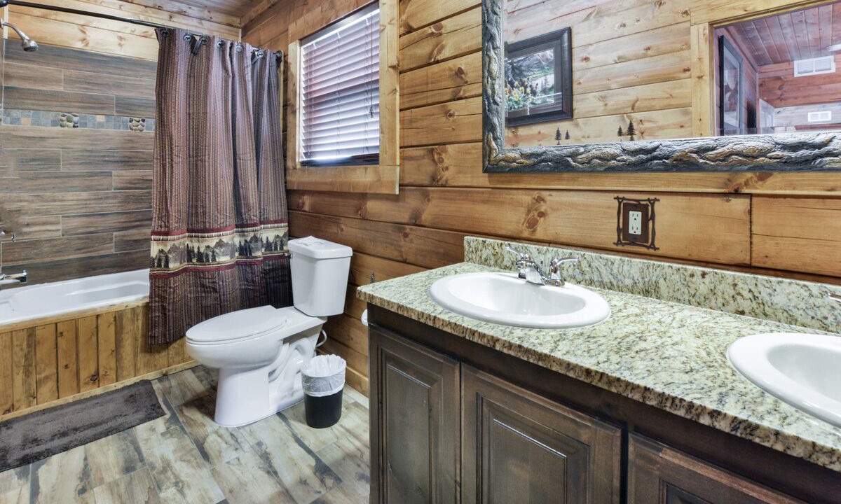 Photo of Others in Branson Cedars