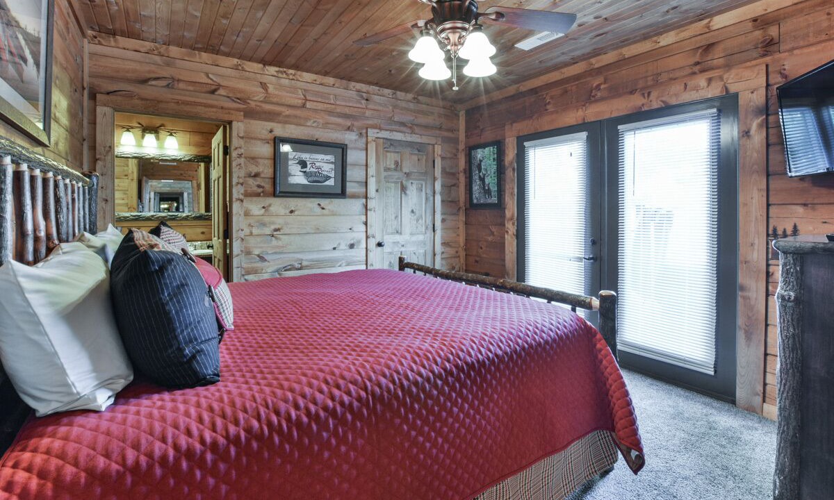 Photo of Others in Branson Cedars
