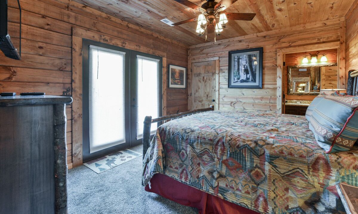 Photo of Others in Branson Cedars