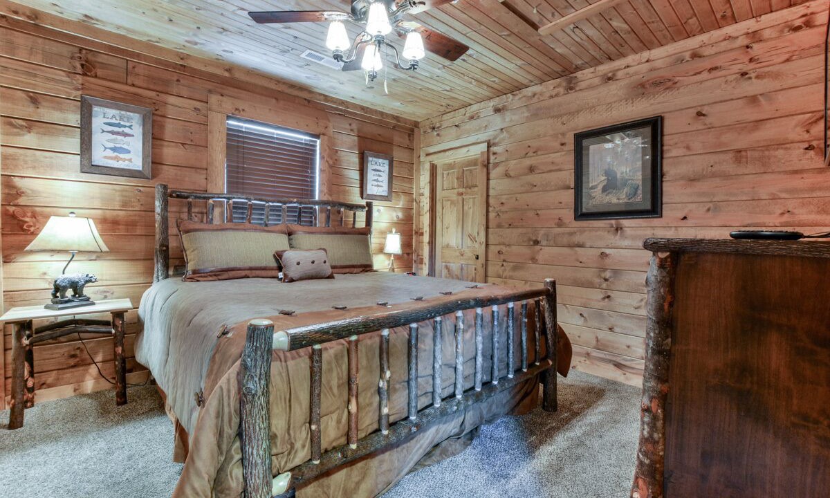 Photo of Others in Branson Cedars